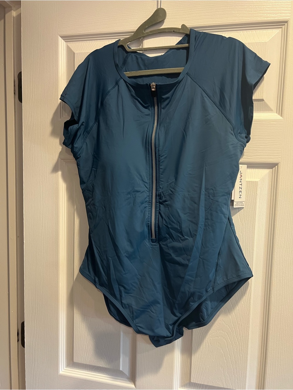Jantzen Women's Teal Front-Zip Short-Sleeve Swimsuit